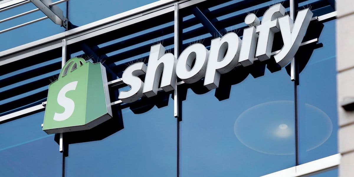 Adoption News: Shopify Merchants Can Now Sell NFTs Directly To Customers