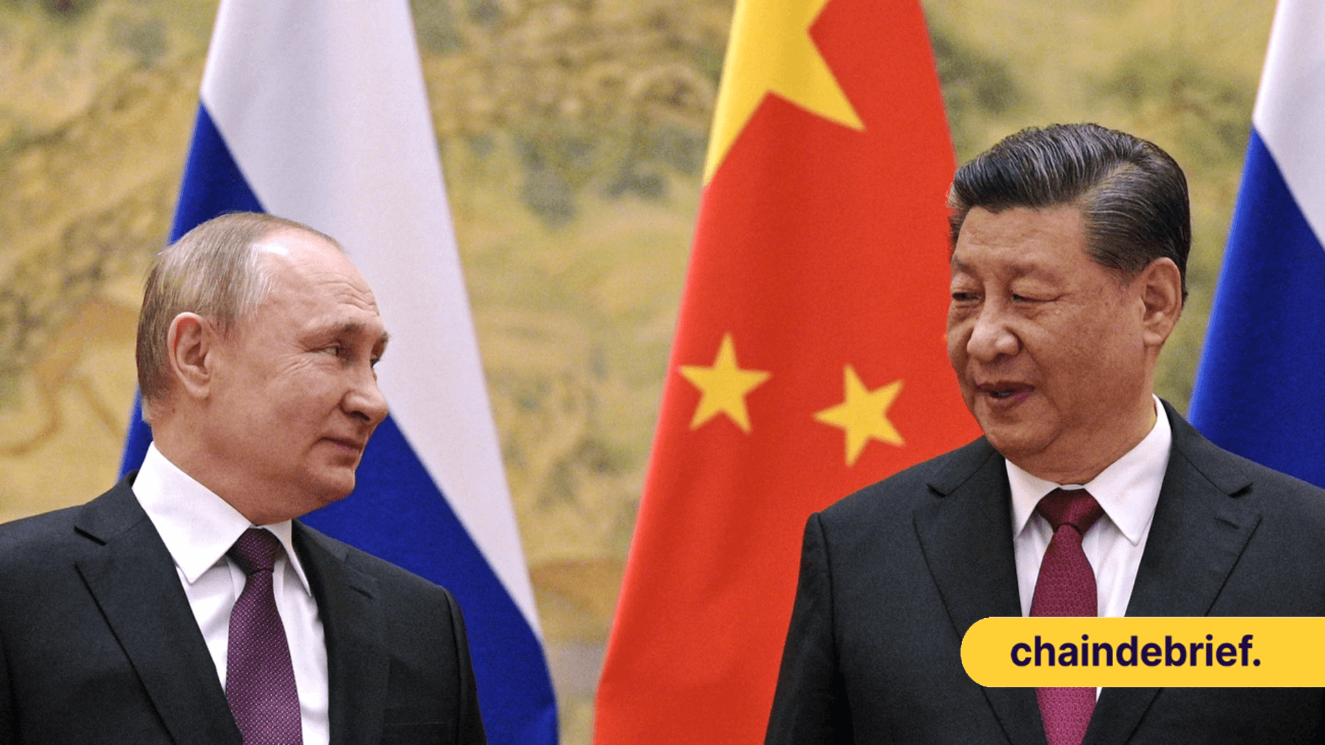Russia and China Abandons The US Dollar; What Does This Mean For Crypto?